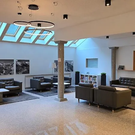 Rancho Apartment *